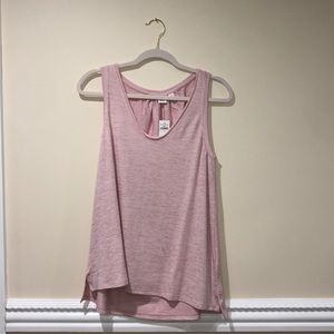 Women’s Gap Tank Top